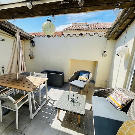 Le Confidentiel - Terrasse Et Garage Prive Apartment Nîmes Exterior foto