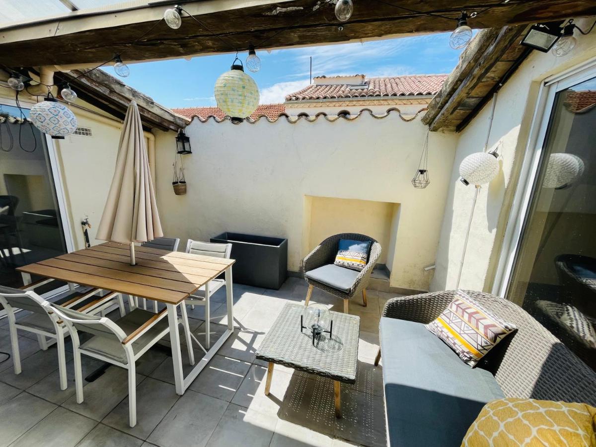 Le Confidentiel - Terrasse Et Garage Prive Apartment Nîmes Exterior foto